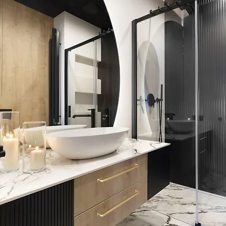 Granaria Luxury - Chmielna 3 - Comfy Apartment