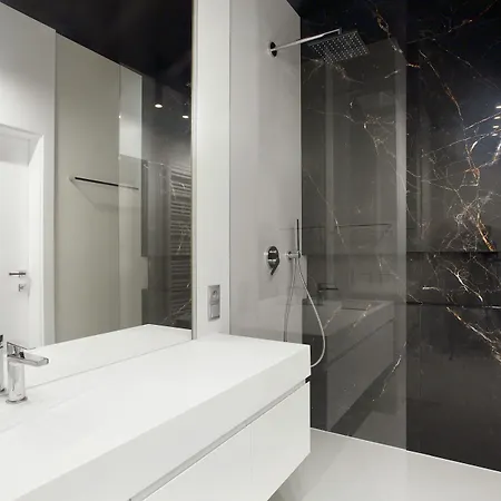 Elite Granaria Luxury *