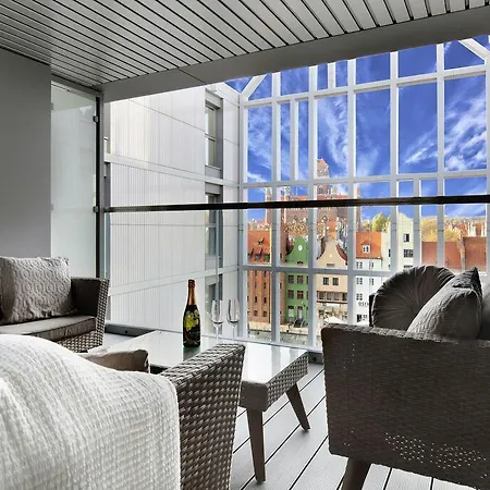 Granaria Luxury Apartment With Parking By Comfy Apartments Gdansk
