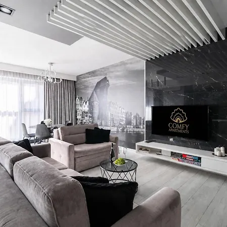 Granaria Luxury Apartment With Parking By Comfy Apartments *