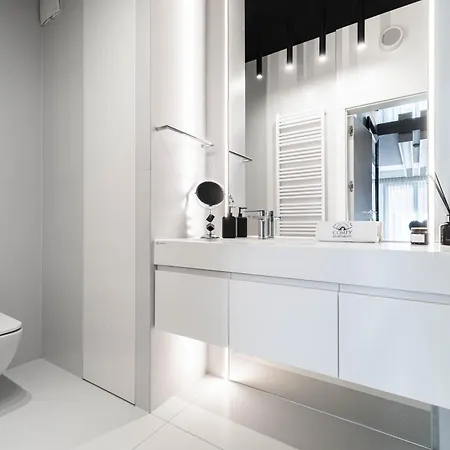 Daire Granaria Luxury Apartment With Parking By Comfy Apartments *