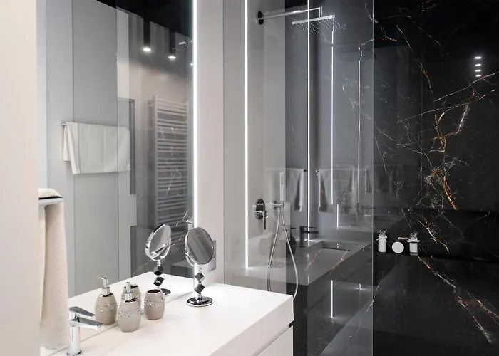 Granaria Luxury - Chmielna 3 - Comfy Apartments